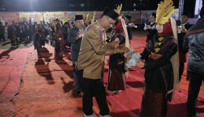 18 Marga Tabagsel Harmoni Di Pentas PSBD