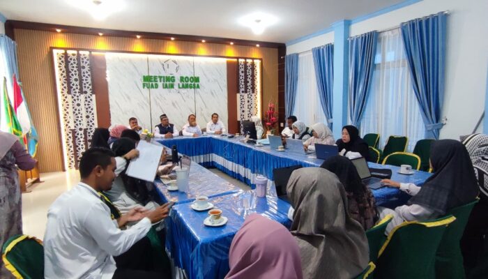 Evaluasi Program Studi, FUAD IAIN Langsa Gelar Rapat AMI Bersama LPM