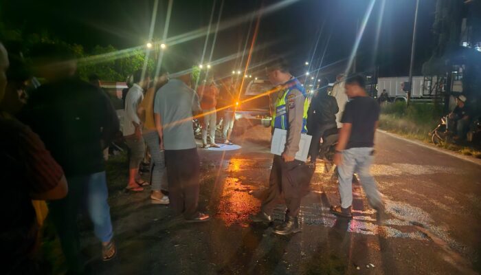 Tragedi Di Tarutung: Pengendara Motor Tewas Terlindas Mobil