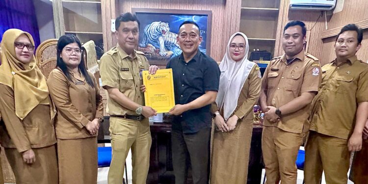 Inspektorat Serahkan Hasil Dugaan Penyelewengan Pajak Ke Kejari Deliserdang