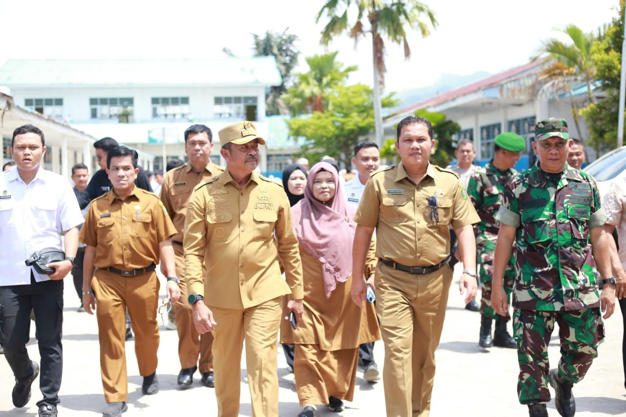 Bupati Madina Pantau Pendistribusian MBG Yang Dikelola Yayasan SPS
