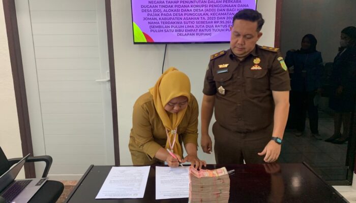 Kejari Asahan Terima Pengembalian Rp95 Juta Dugaan Penyelewengan DD Punggulan