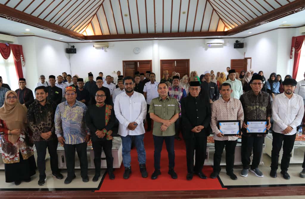 Wali Kota Sayuti Abubakar Tutup Seminar Sejarah, 17 Oktober Disepakati Jadi Hari Jadi Lhokseumawe