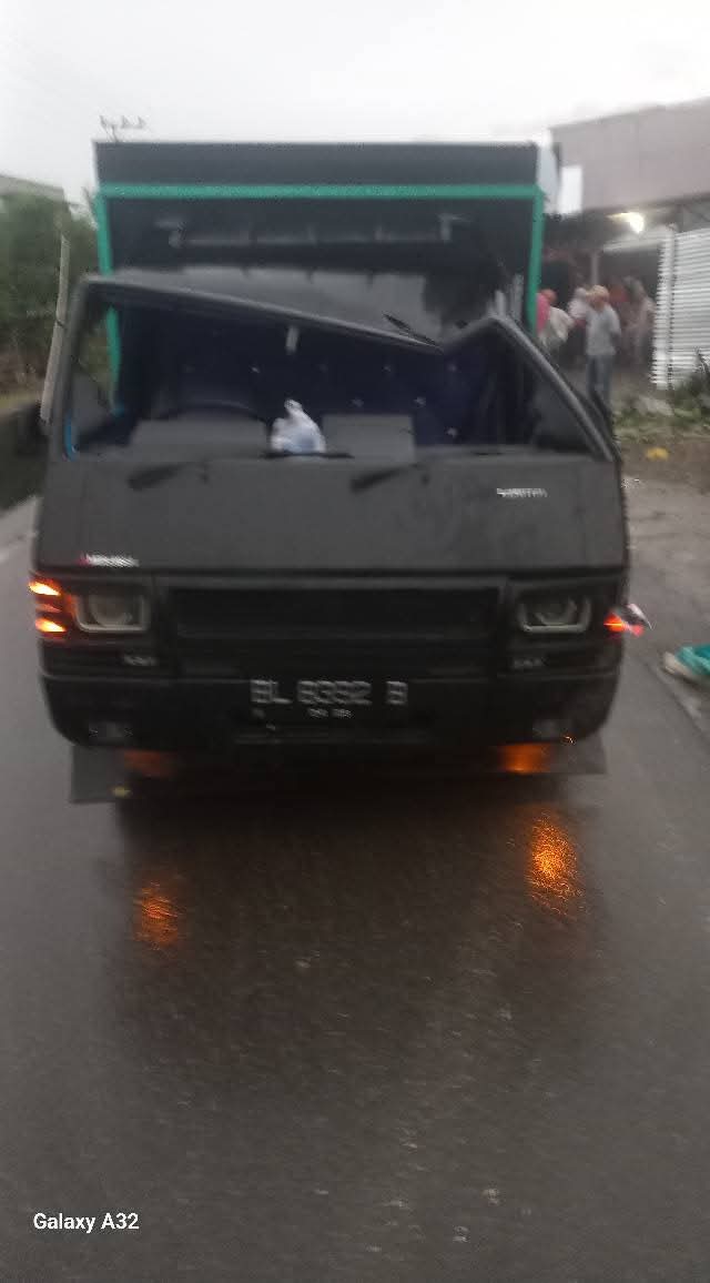 Mobar Di Ruas Jalan Nasional Agara Seruduk Rumah Warga