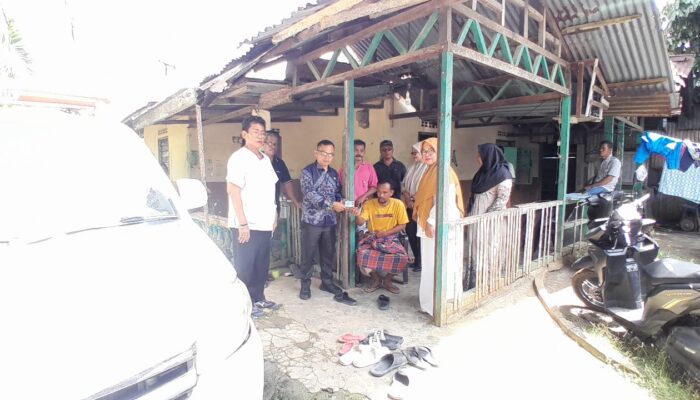 Pemkab Simalungun Berikan Pelayanan Untuk Warga Kurang Mampu Di Kelurahan Amansari