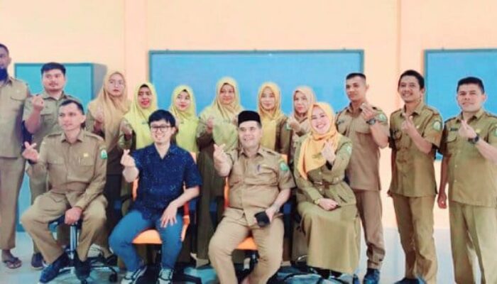 Dorong Inovasi Kurikulum P4GN Dan STEM, Plt Kadisdik Aceh Kunjungi SMKN 5 Telkom Banda Aceh
