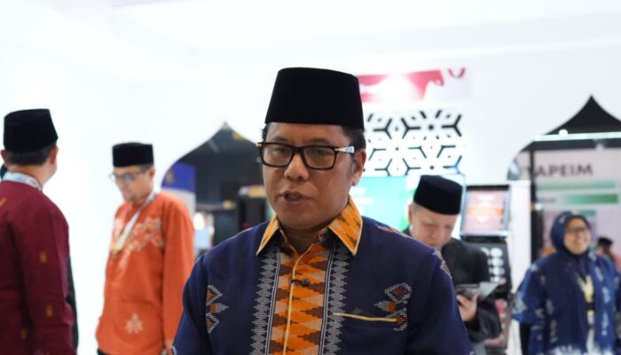 Kemenag Masuk Tiga Besar Kementerian Berkinerja Terbaik Versi IndoStrategi