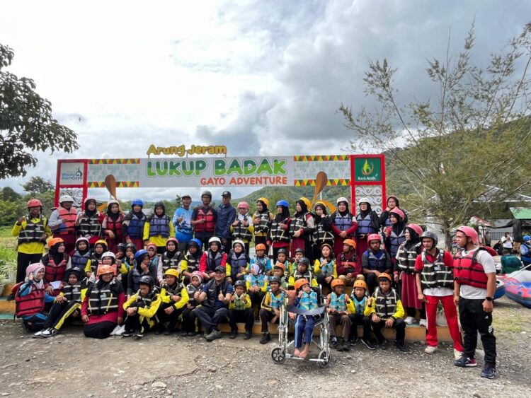 Lukup Badak Toreh Sejarah: Arung Jeram Inklusi Disabilitas Pertama Di Aceh Tengah