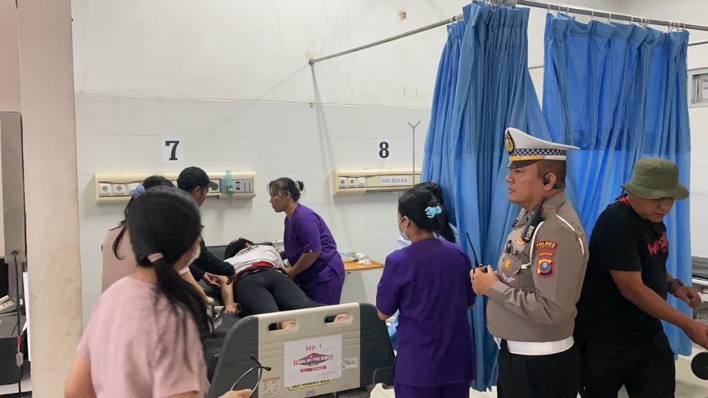 Pingsan, Pelari Asal Samosir Dilarikan Ke RSUD Hadrianus