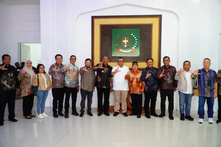 Bupati Syah Afandin Dorong Ketahanan Pangan Lewat Peringatan Hari Ayam Dan Telur Nasional 2025