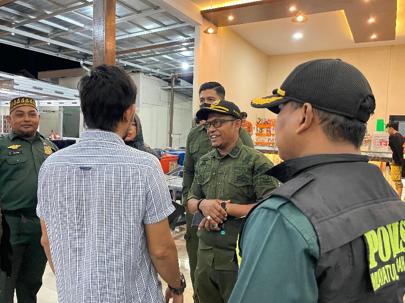 Tegakkan Syariat Islam, Satpol PP Dan WH Aceh Besar Gelar Patroli Malam