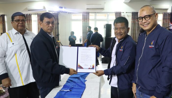 SBI Resmi Berkibar Di Parapat, JR Saragih Ajak Masyarakat Lawan Ketakutan Dengan Akal Sehat
