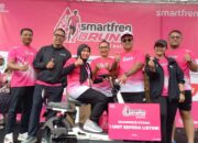 Fun Run Smartfren 2025 5k ini dimulai dari Mall Botania 2, Batam Center, Kota Batam, Minggu (19/10/2025) pagi.
