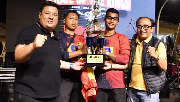 Puraka Medan Juarai Festival Solu Bolon Samosir
