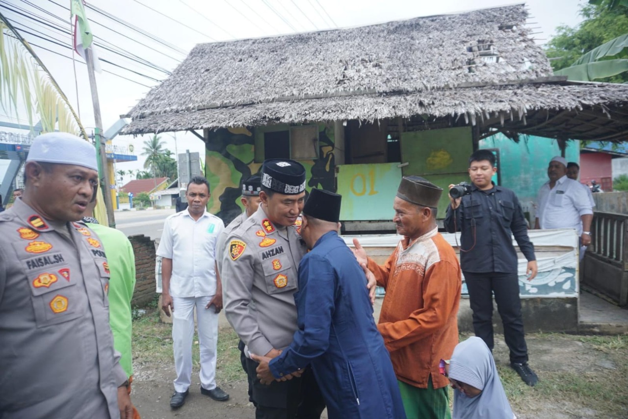 Kapolres Lhokseumawe Dipelukan Ulama Bagai Cerminan Rakyat