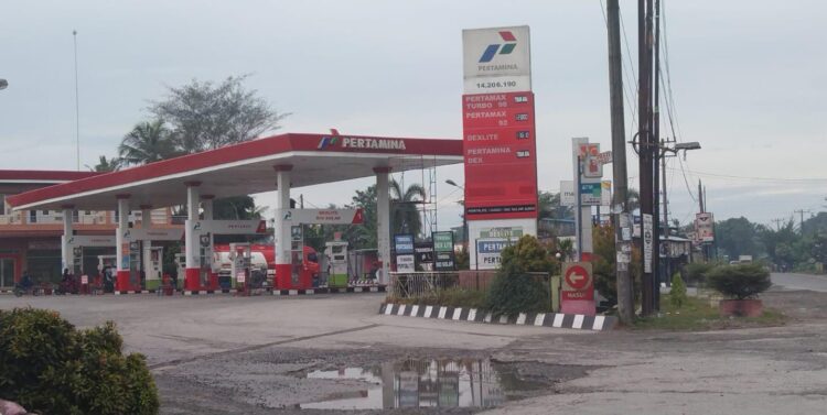 Pengguna Solar Keluhkan SPBU Suka Damai Diduga Ubah Tera