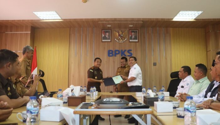 Wali Kota Saksikan Kepala BPKS Serahkan Aset Negara Kepada Kejari Sabang