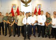 Harga Pupuk Turun 20%, Kado Manis Setahun Kinerja Merah Putih Pertanian!