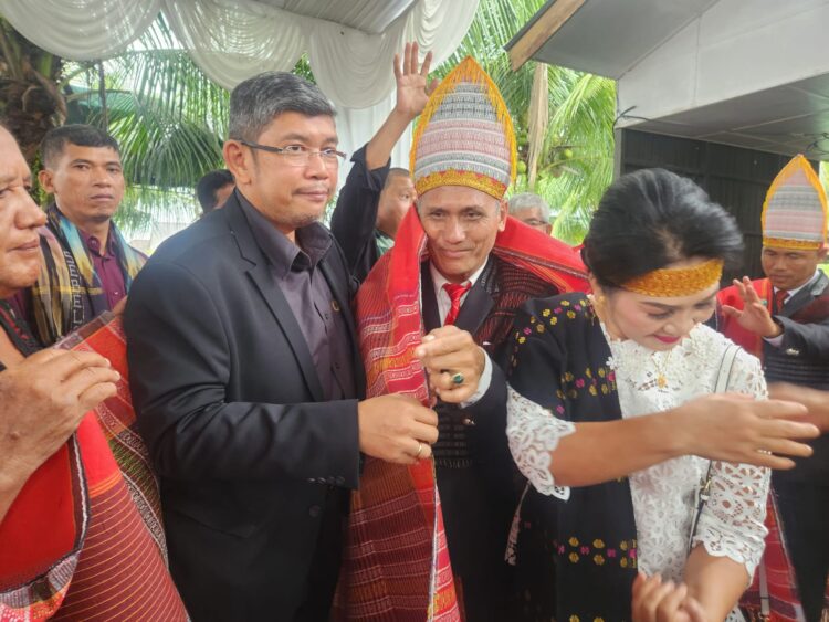 Pangdam I/BB Melayat Ke Rumah Duka Ibu Ukur Br Sihombing Orang Tua Dandrem Sorong Juniras Shiombing