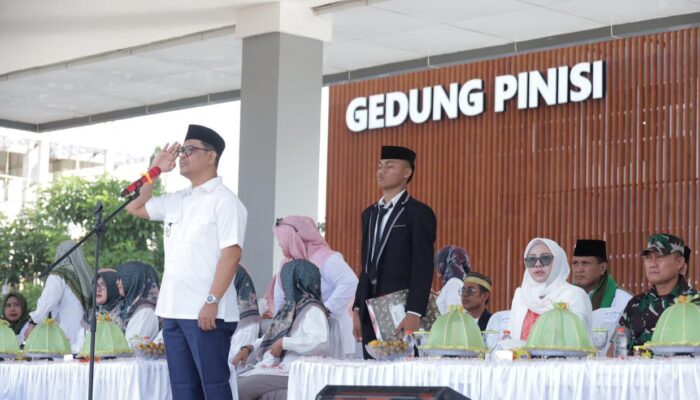 Wabup Edy Manaf Pimpin Upacara Hari Santri Nasional 2025 Di Bulukumba