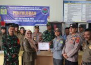 Satpol PP Dan WH Aceh Besar Beri Penghargaan Kepada Satlinmas Lampermai