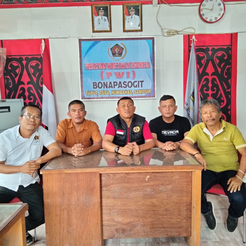 PWI Bonapasogit Dan Agincourt Resources Gelar UKW