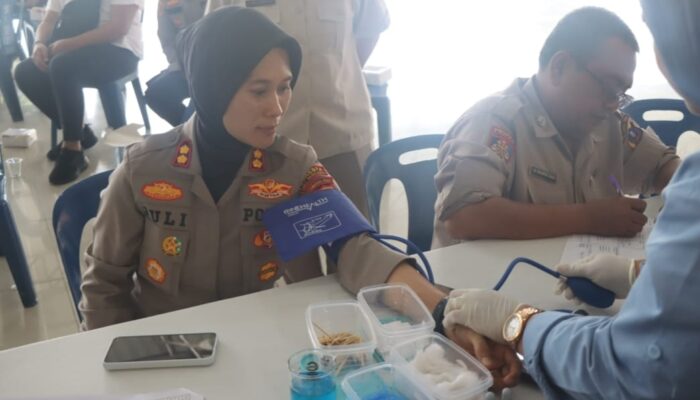 Sambut Hari Jadi Humas Polri, Personel Polresta Deliserdang Gelar Donor Darah