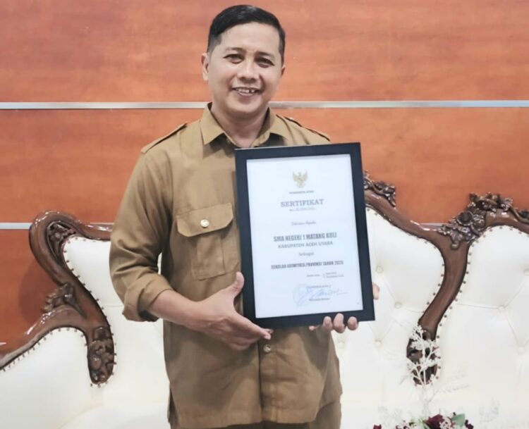Berhasil Atasi Banjir, SMAN 1 Matangkuli Raih Penghargaan Adiwiyata Povinsi Aceh 2025