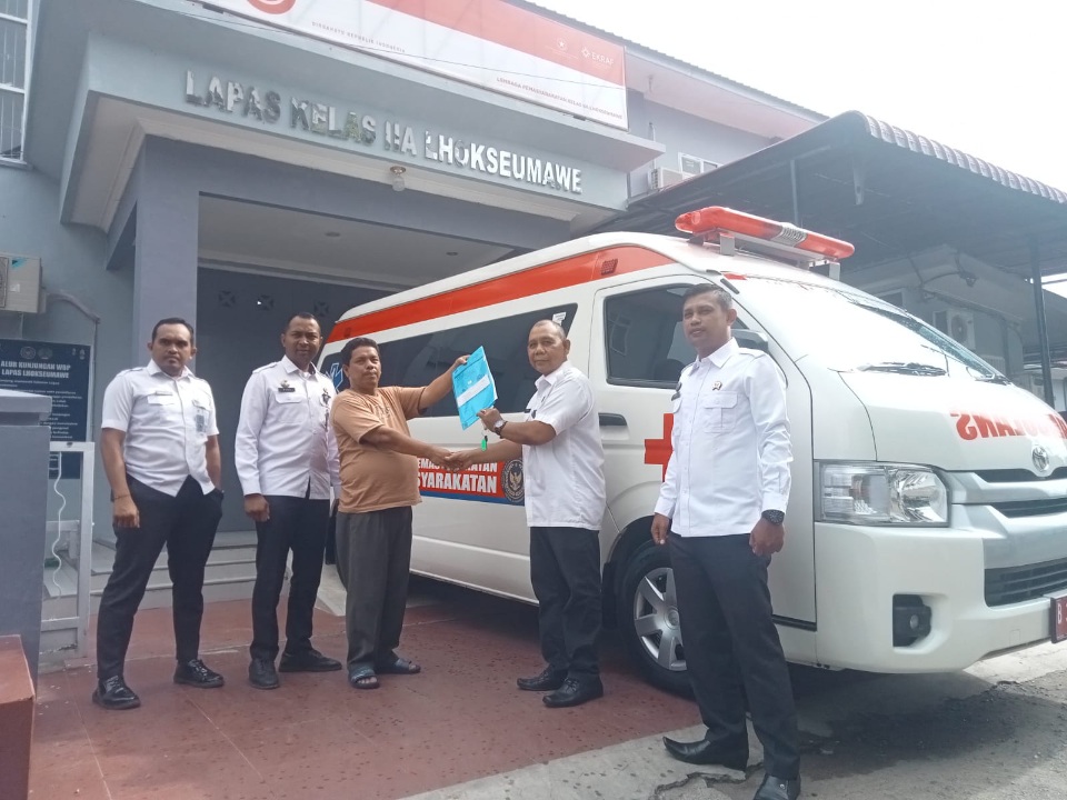 Lapas Lhokseumawe Terima Satu Ambulans Dari Dirjenpas RI