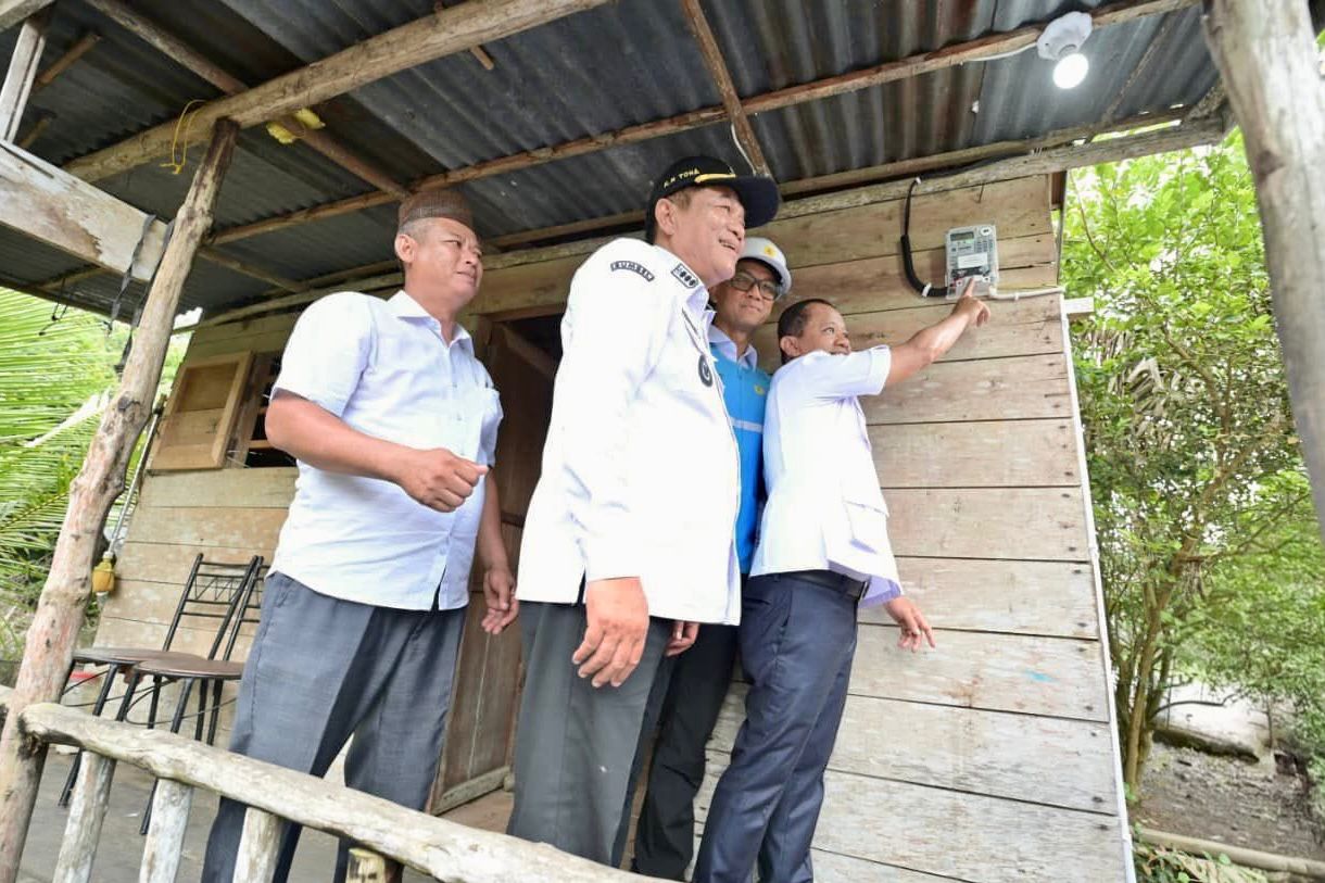 Merdeka Dari Kegelapan, Cerita Warga Musi Banyuasin Akhirnya Nikmati Terang Lewat BPBL