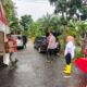 Polisi Peduli, Warga Mangga Dua Terharu Terima Bantuan Banjir