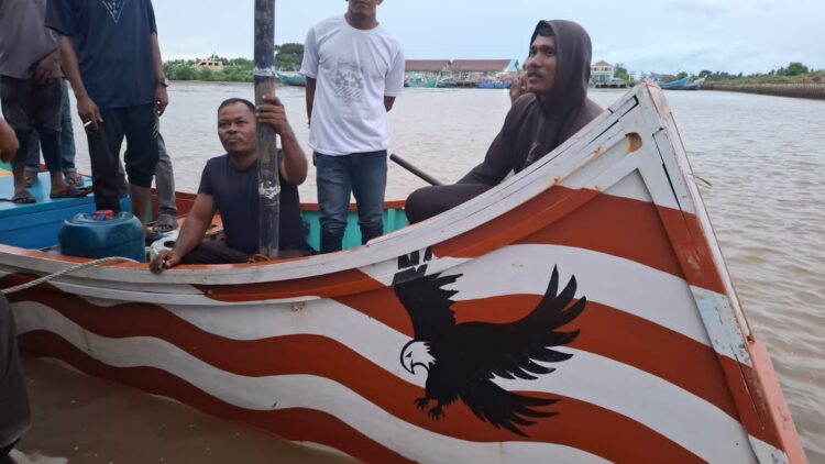 Dua Nelayan Ujong Pie Ditemukan Selamat Setelah Hanyut Di Selat Malaka