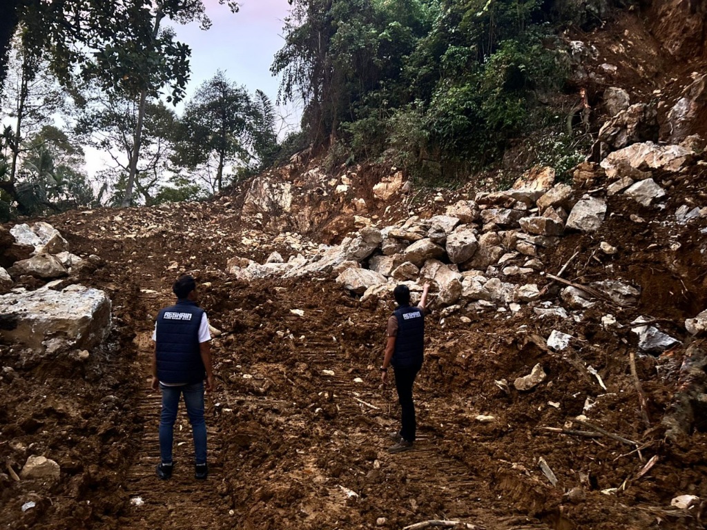 Diduga Ilegal, Polres Abdya Hentikan Galian C Di Jeumpa