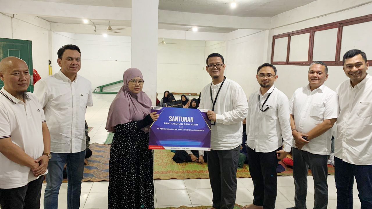 Berbagi Kebahagiaan, Pertamina Patra Niaga Sumbagut Santuni Anak Panti Asuhan