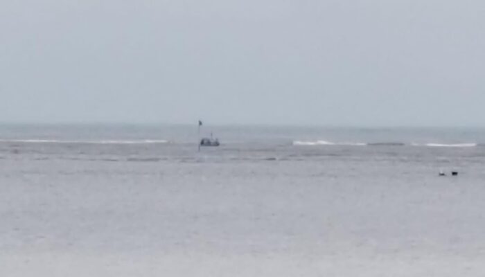 Nelayan Hilang Dihantam Ombak Di Pesisir Pantai Sentang