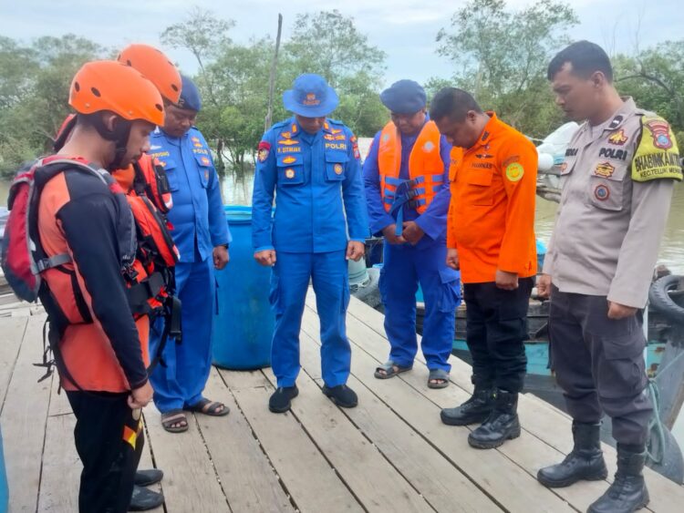 Ombak Besar Hambat Pencarian Nelayan Hilang Di Selat Malaka Wilayah Sergai