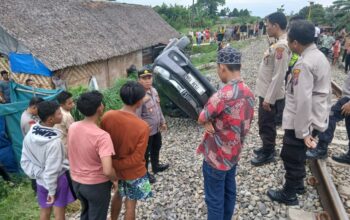 Kecelakaan Maut Kereta Api-Mobilio Di Beringin, 1 Tewas, 2 Luka