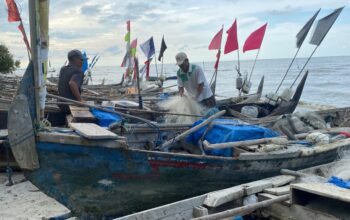 Ribuan Nelayan Sergai Urung Melaut