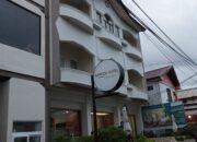 Jalan Kaki Hanya 2 Menit Ke Masjid Raya Baiturrahman, Garuda Hotel by Calandra Solusinya