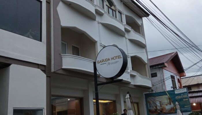 Jalan Kaki Hanya 2 Menit Ke Masjid Raya Baiturrahman, Garuda Hotel by Calandra Solusinya