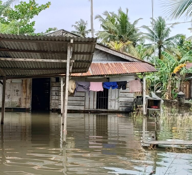 Banjir Sergai: 4.272 Jiwa Terdampak, Bantuan Lions Club Dan Bupati Mengalir