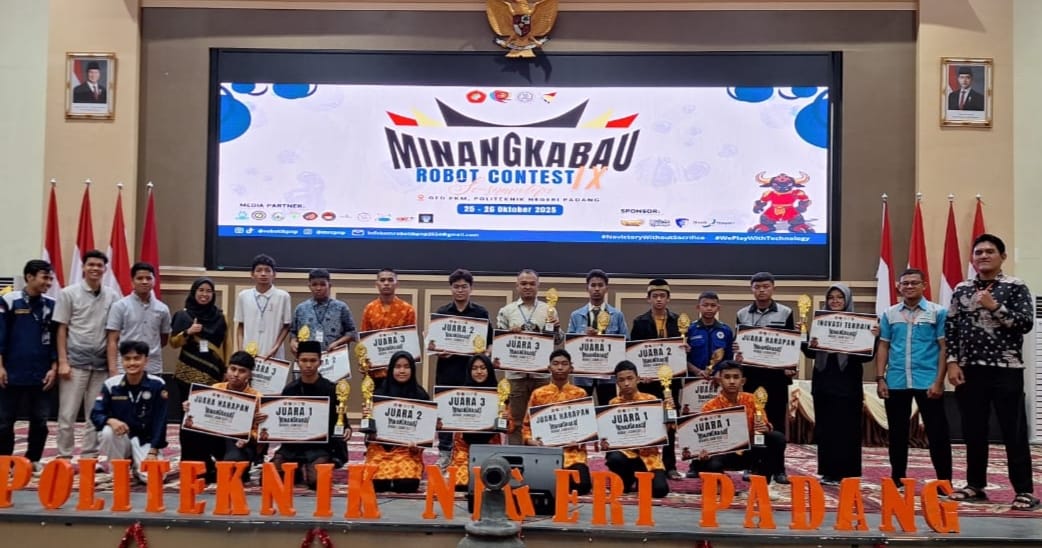 Tim Robotik Darul Mursyid Borong Medali MRC Tingkat Sumatera 2025