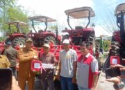 Bupati Armia Minta Kelompok Tani Harus Menjaga Dan Merawat Bantuan Pemerintah