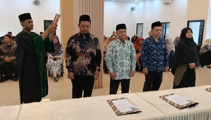 Rektor Syekh Abdul Halim Hasan Binjai Lantik Warek Dan Kabiro