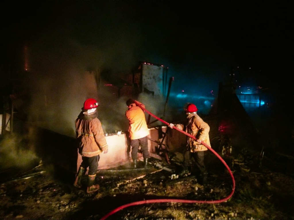 Satu Rumah Dan Mobil Terbakar Di Sidikalang