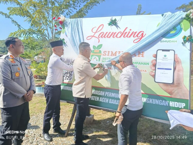Bupati Abdya Safaruddin Launching SIMUDAH