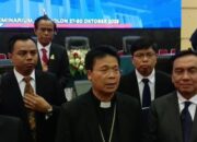 Ephorus HKBP Serukan Tutup TPL