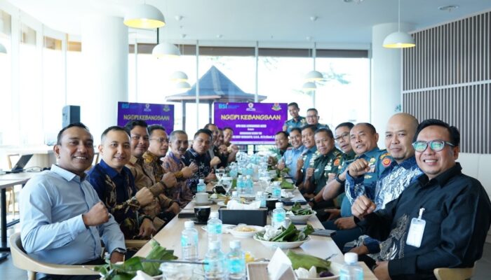 Komandan Sesko TNI Ngopi Kebangsaan Di Aceh