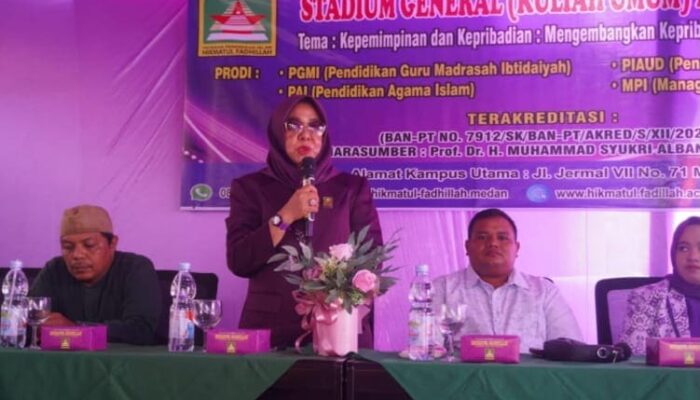 STAI Hikmatul Fadhillah Gelar Studium General Dan Tasyakuran