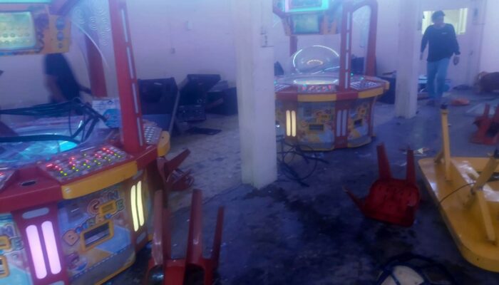 Ibu-Ibu Pengajian Di Kisaran Geruduk Lokasi Adu Ketangkasan